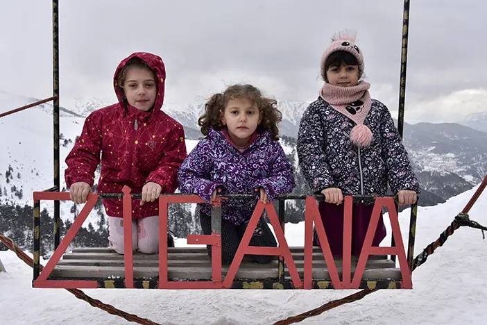 Zigana yarı yıl tatilinde dolup taştı! 15 bini Arap turist 43 bin kişiye ev sahipliği yaptı 11